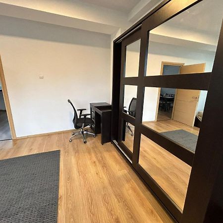 Elegant City Center Apartment Bukurešť Exteriér fotografie